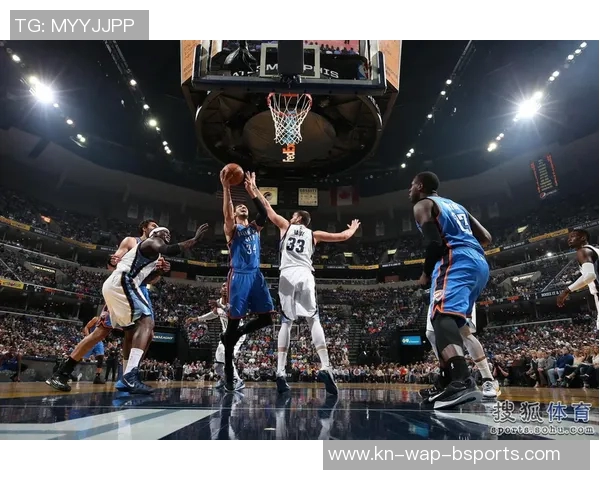 雷霆与灰熊季后赛第七场激战回顾与精彩瞬间分析 雷霆与灰熊季后赛第七场激战回顾与精彩瞬间分析